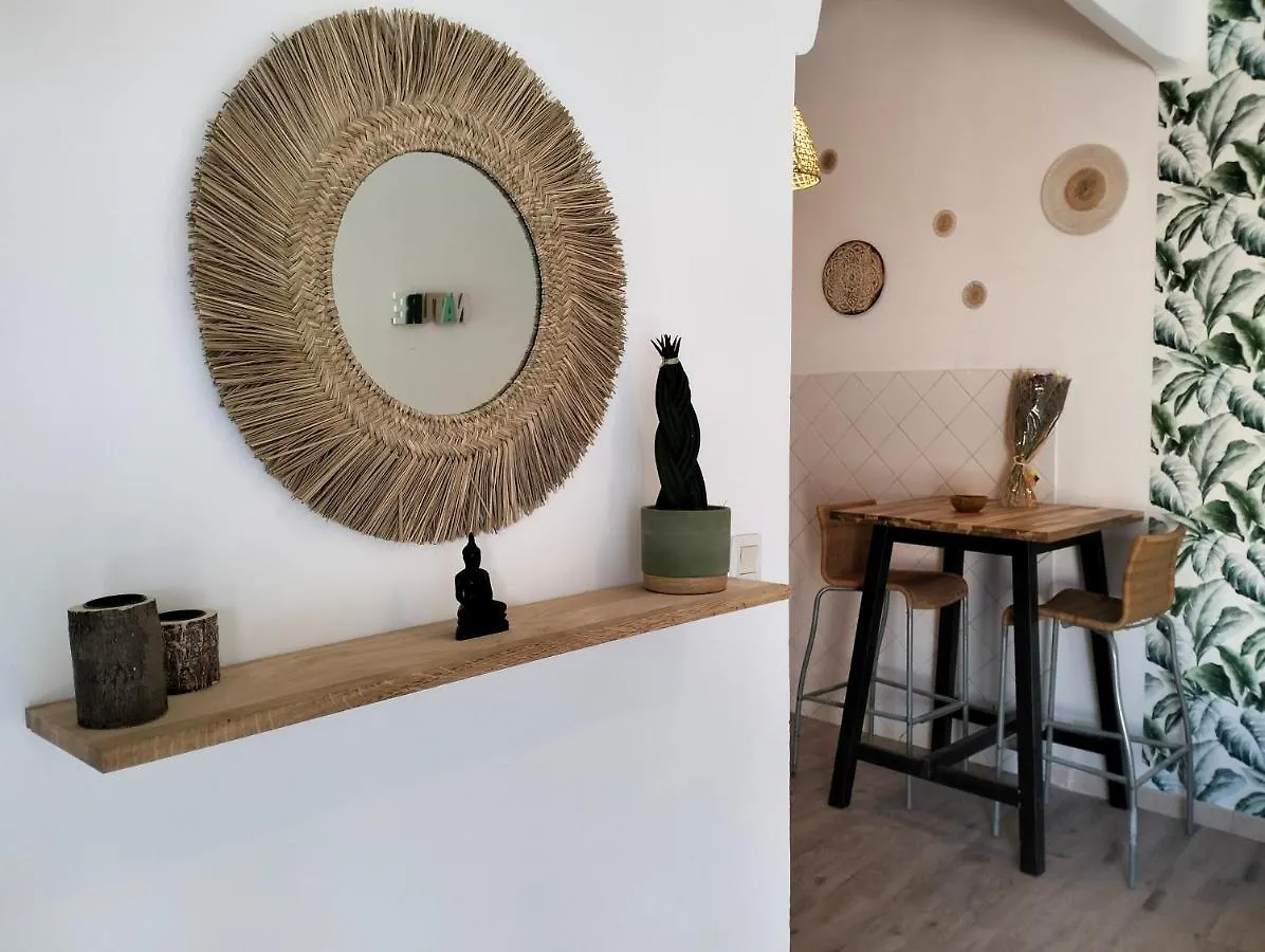 Appartement Logement Zen Love, 5 Mn De La Plage Toulon