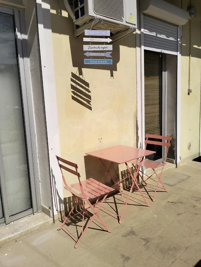 Appartement Logement Zen Love, 5 Mn De La Plage Toulon